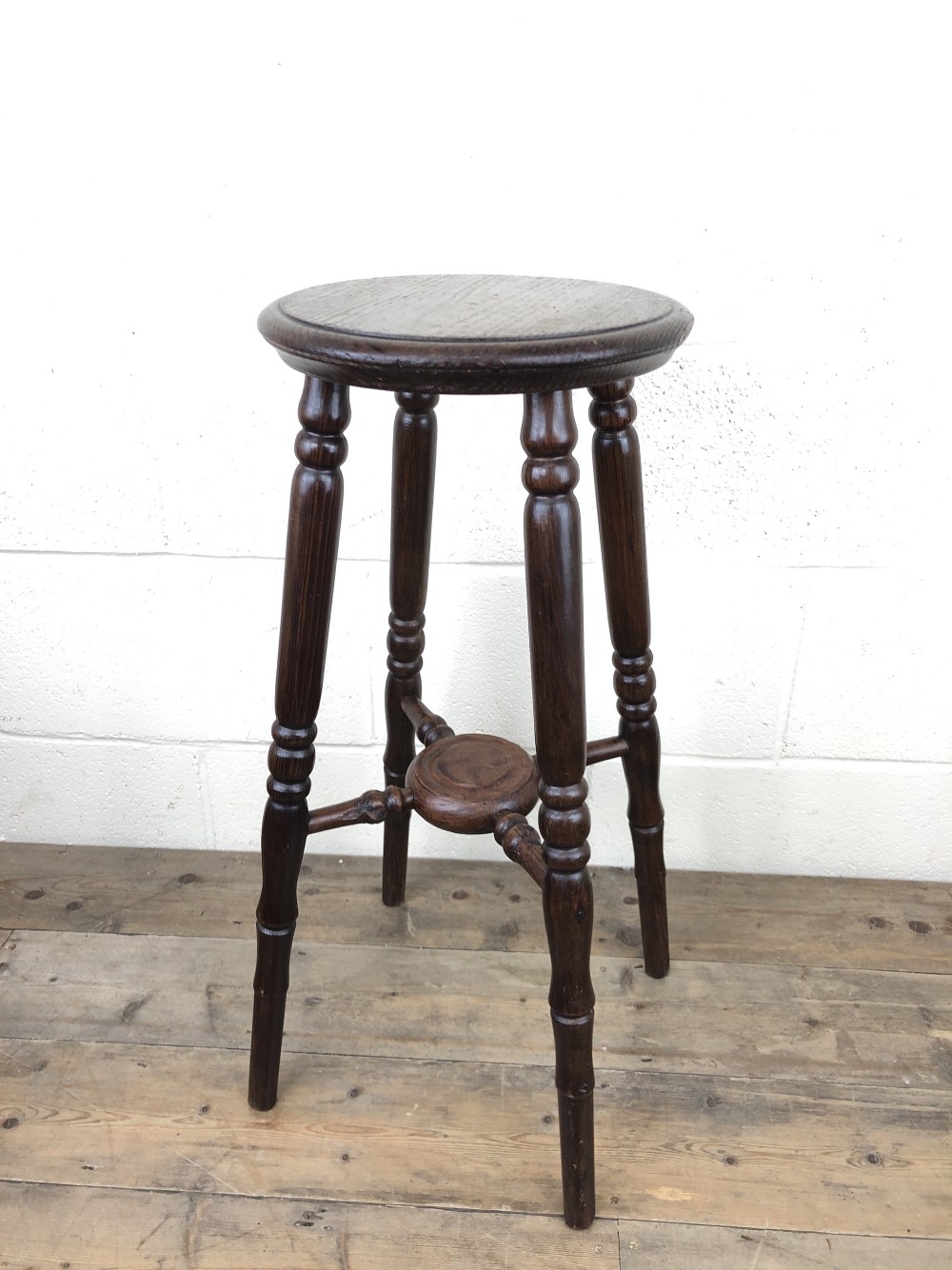 Late Victorian Stained Pine Jardiniere Plant Stand 