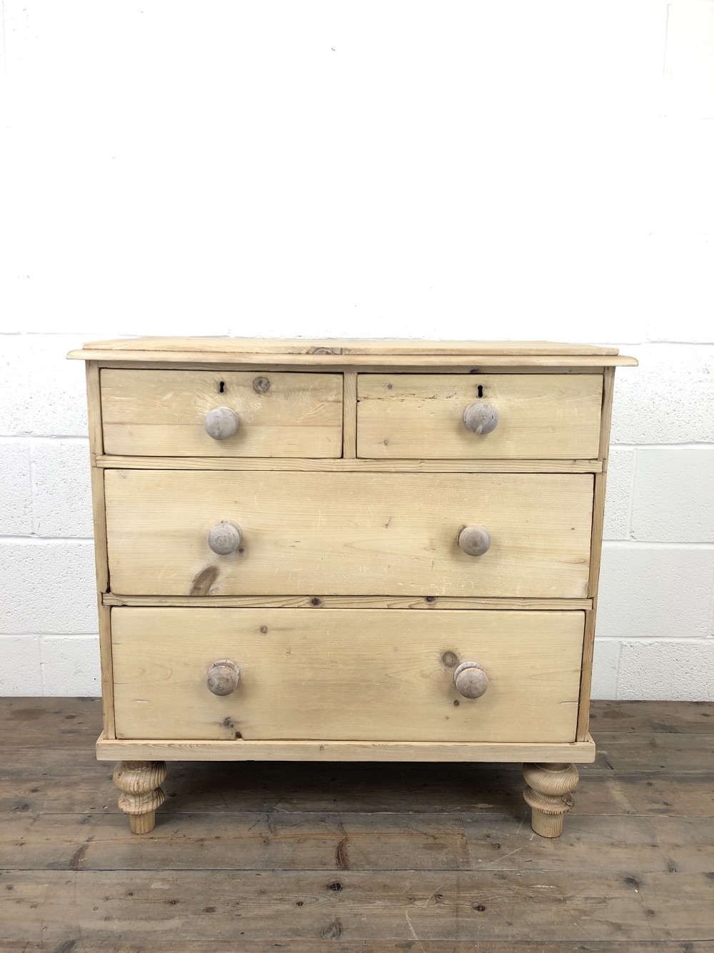 Antique Victorian Pine Chest of Drawers