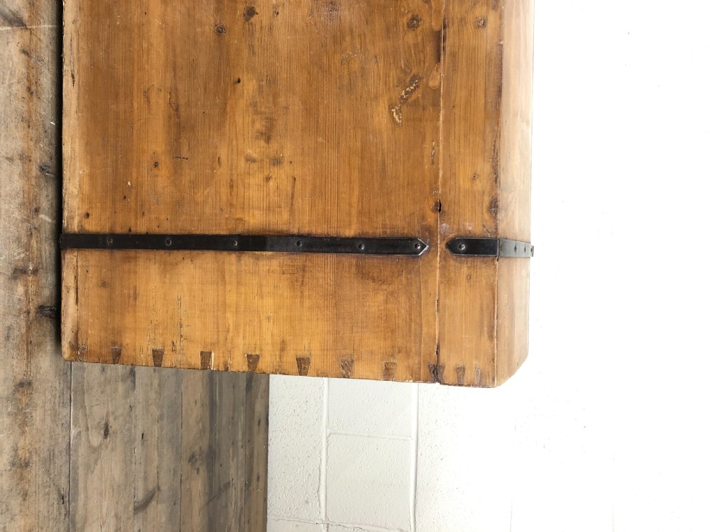 Large Antique Pine Dome Top Trunk  View III