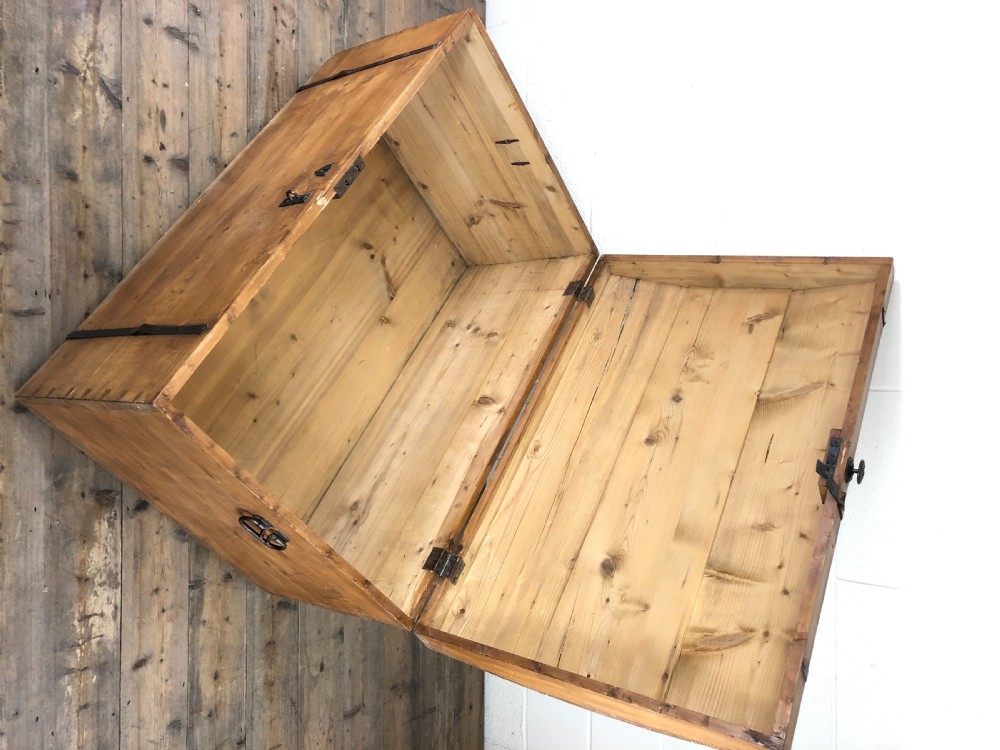 Large Antique Pine Dome Top Trunk  View IX