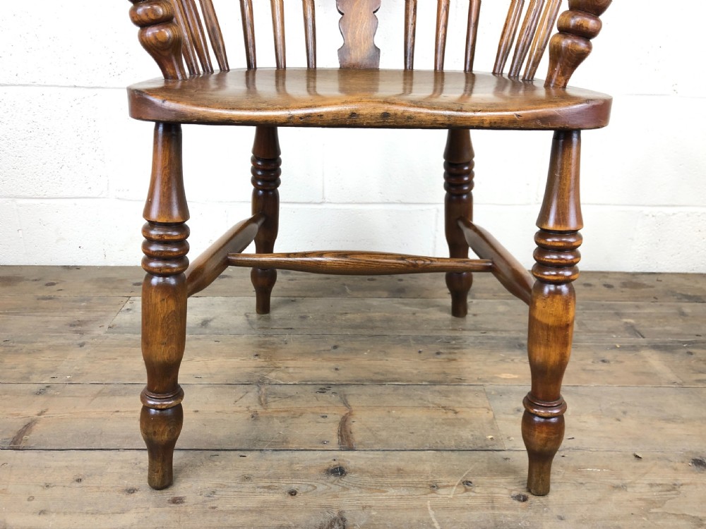 Late Victorian Ash and Elm Windsor Armchair  View IV