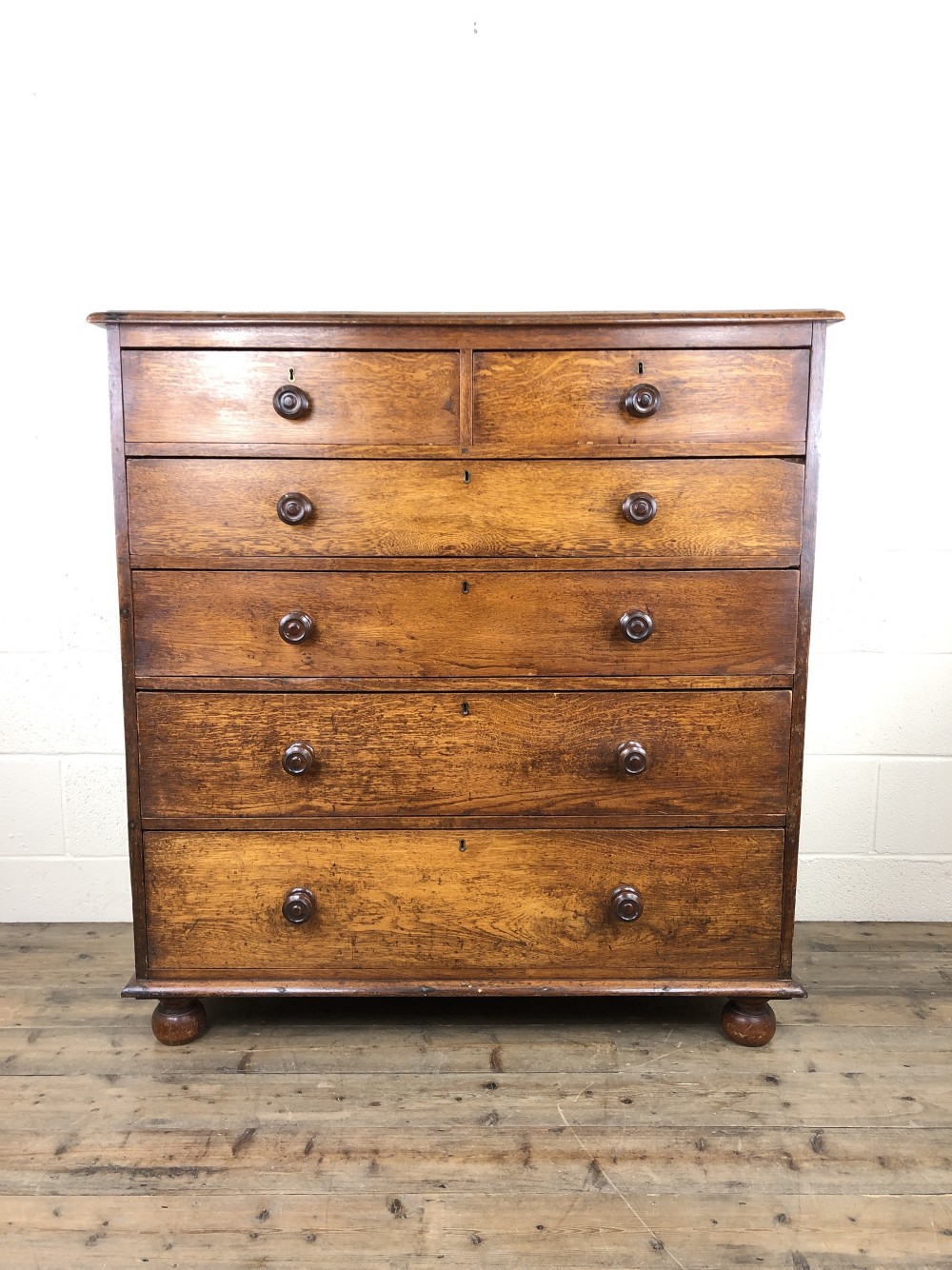 Large 19th Century Oak Chest of Drawers