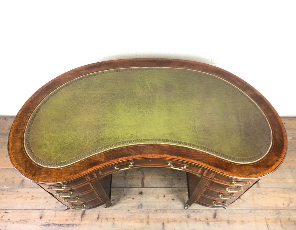 Edwardian Inlaid Mahogany Kidney Shaped Kneehole Desk View X