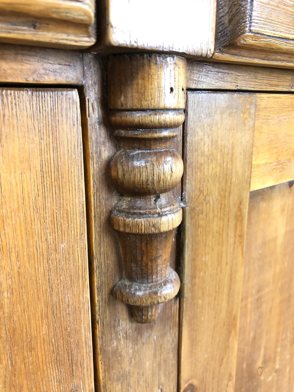 Rustic Antique Pine Dresser Base Sideboard View VIII