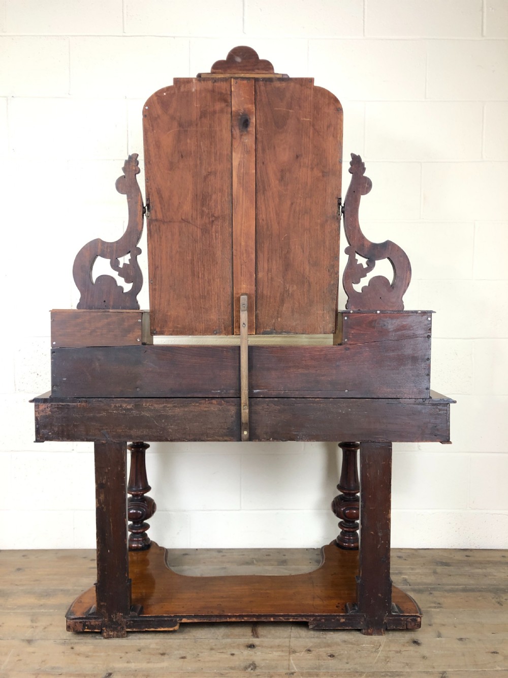 Victorian Mahogany Duchess Dressing Table View XXI