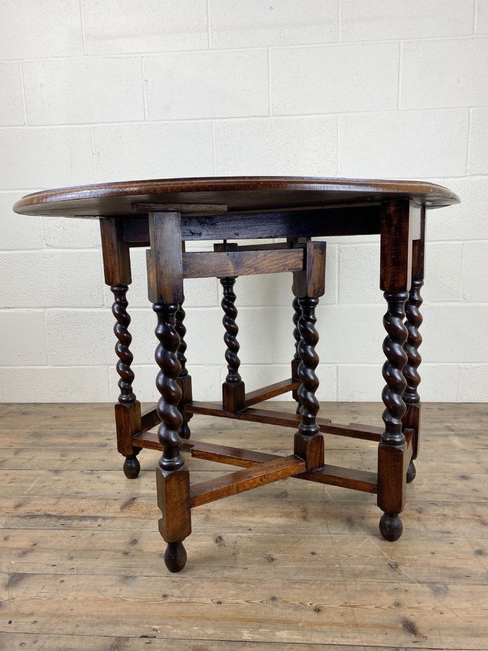 Antique Oak Gate Leg Table  View XI