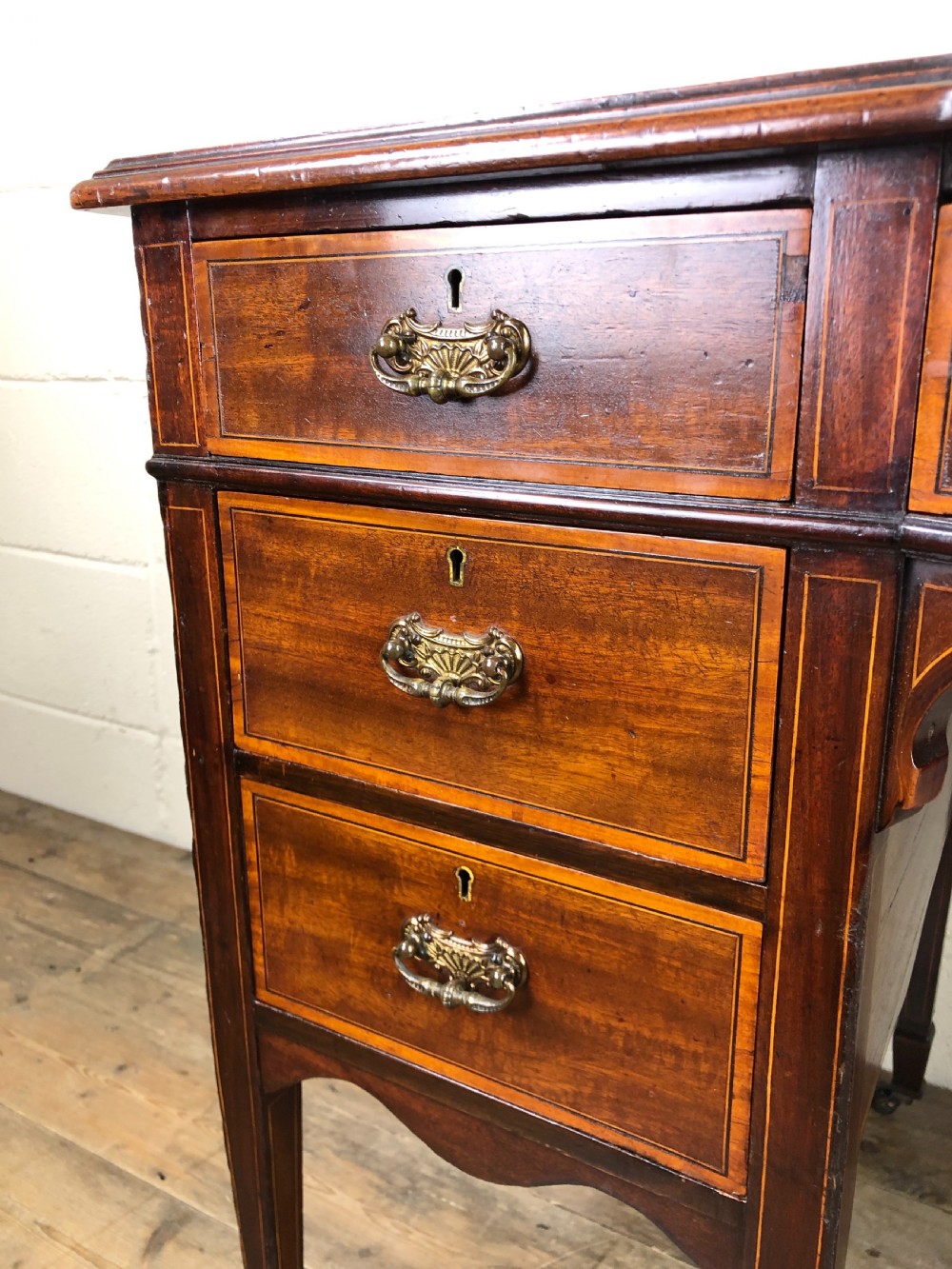 Edwardian Inlaid Mahogany Desk with Leather Top View V