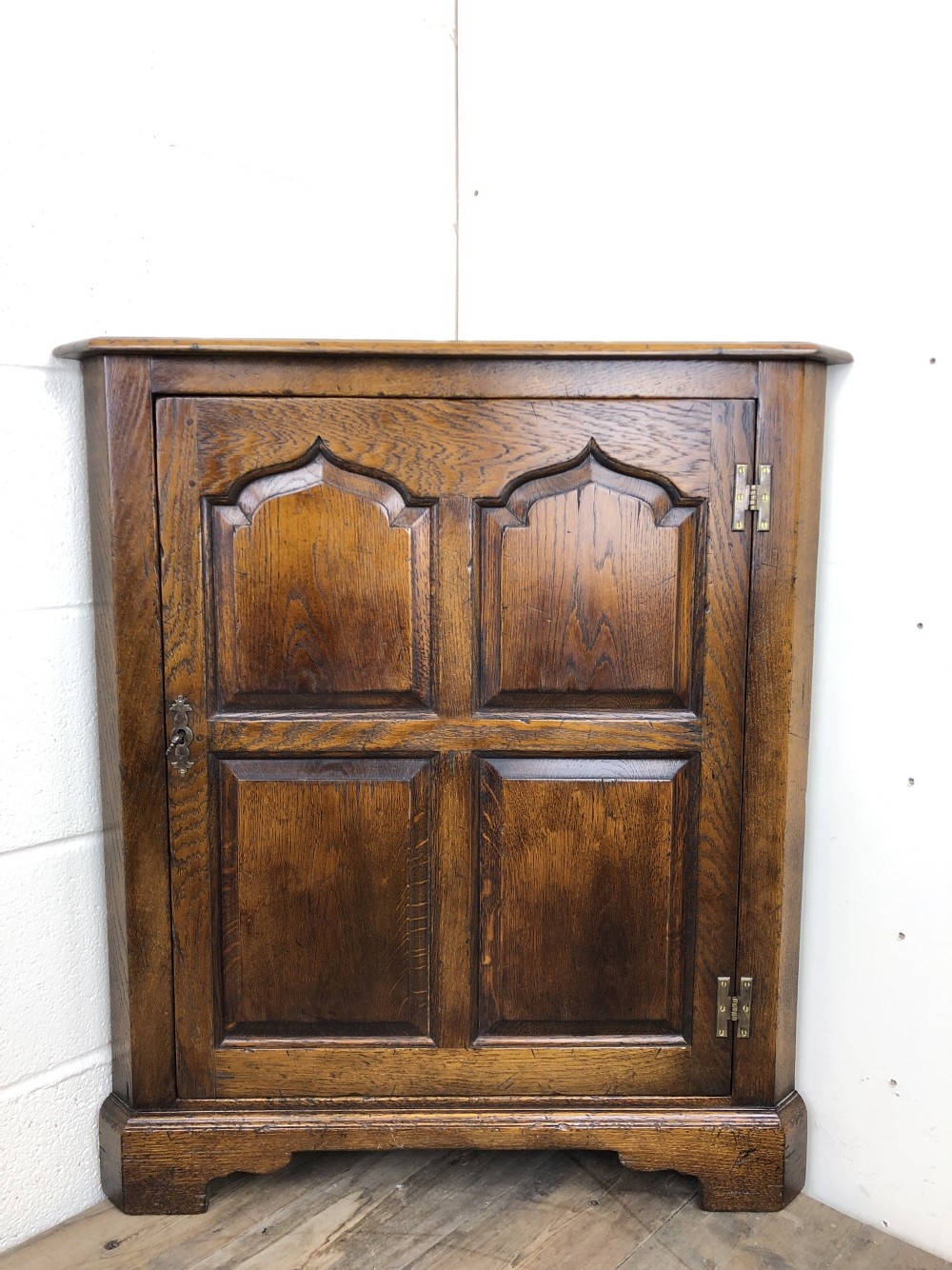 Early 20th Century Oak Corner Cupboard