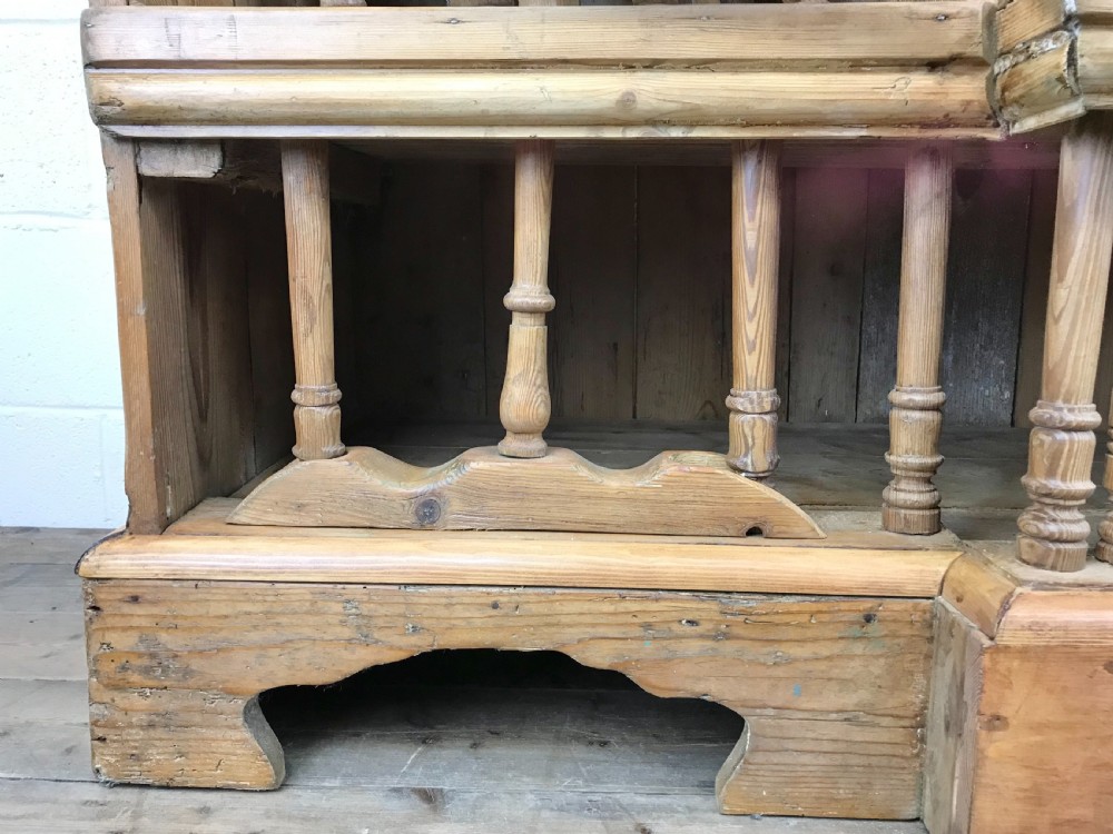 Unusual Victorian Antique Pine Chicken Coop Dresser View XII
