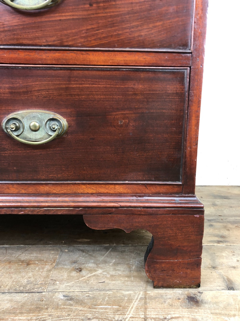 George III Mahogany Chest of Drawers View VIII