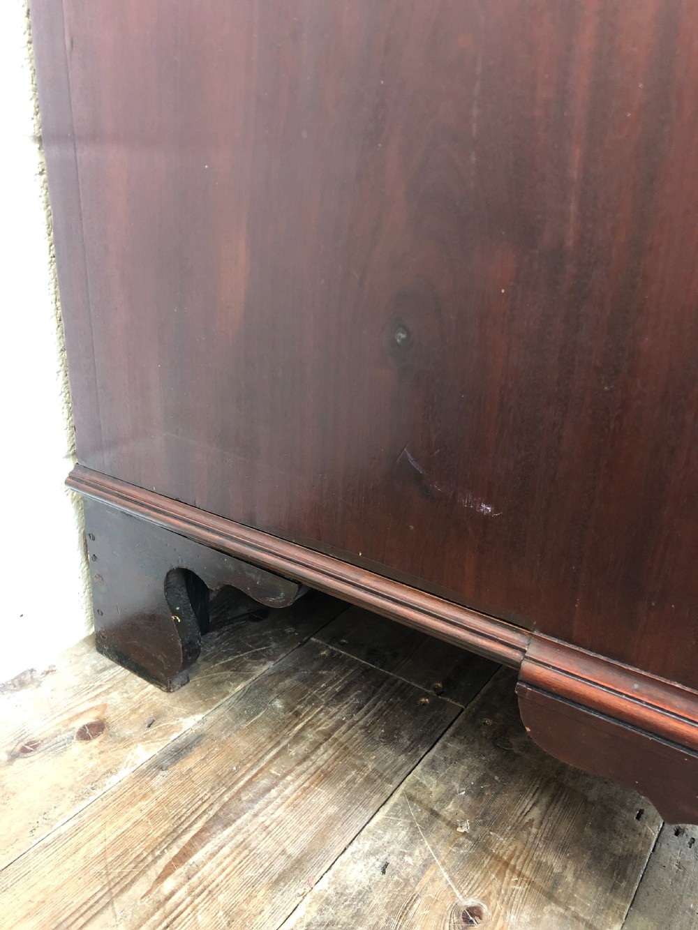 George III Mahogany Chest of Drawers View XI