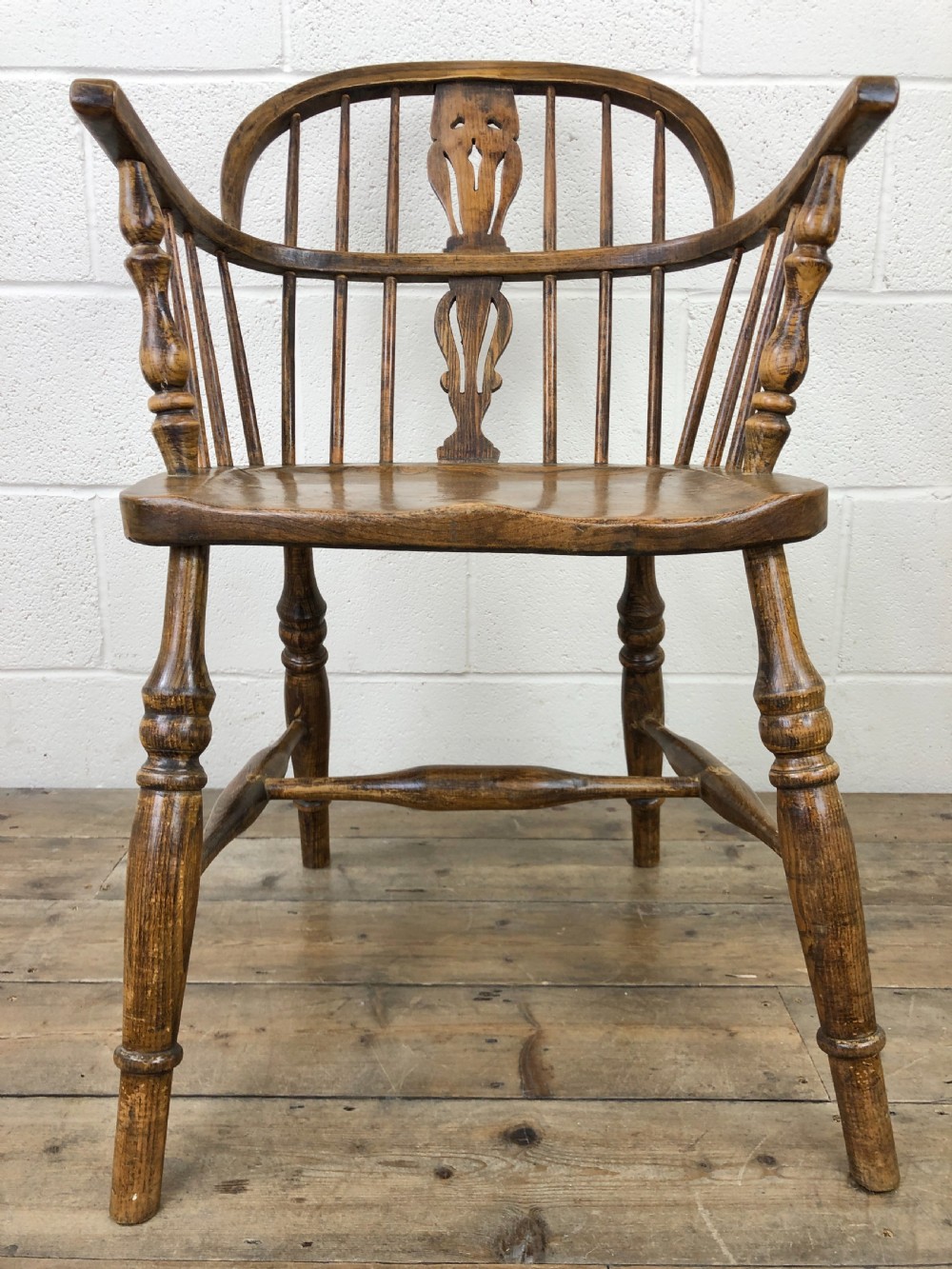 Pair of Antique Windsor Armchairs View V