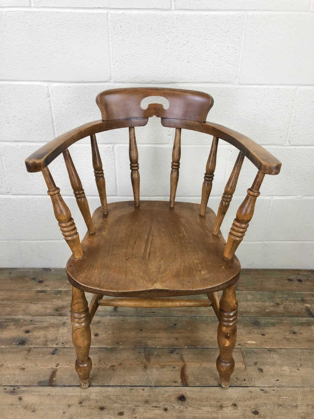 Antique Beech Spindle Back Smoker's Bow Chair View II
