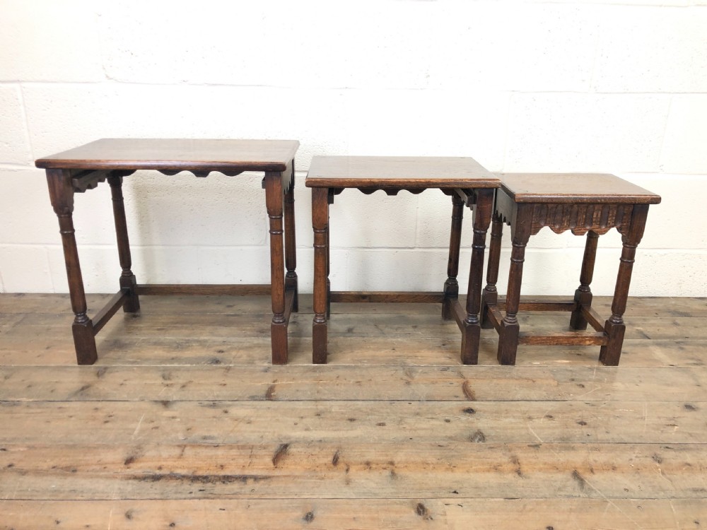 Early 20th Century Oak Nest of Three Side Tables View IV
