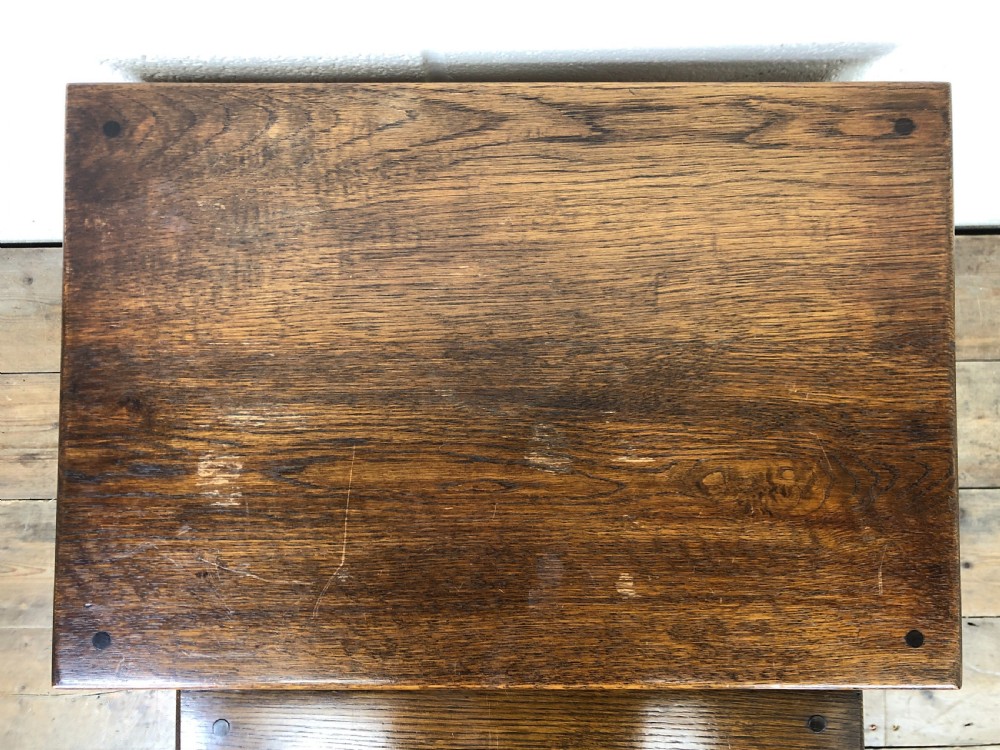 Early 20th Century Oak Nest of Three Side Tables View VIII