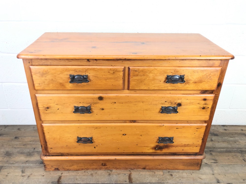Pine Chest of Drawers with Art Nouveau Handles View II