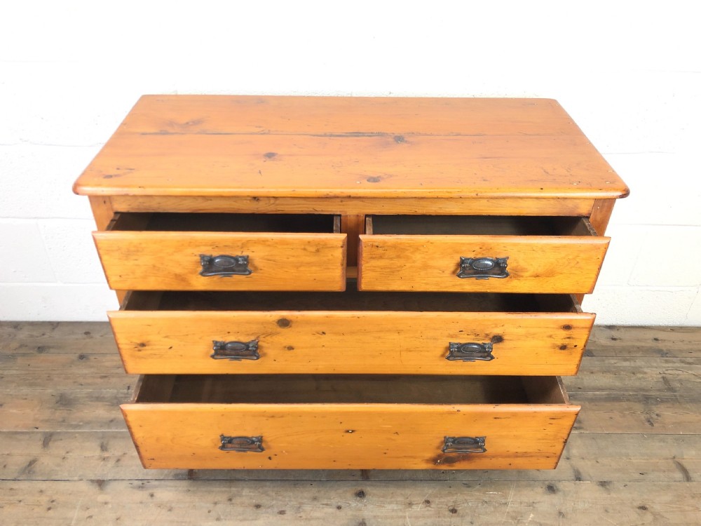 Pine Chest of Drawers with Art Nouveau Handles View IV