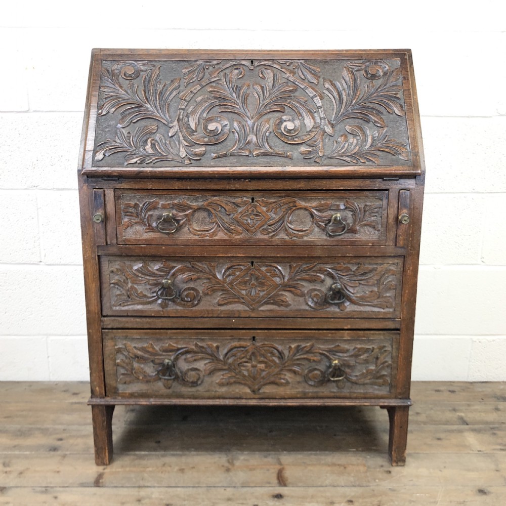 Early 20th Century Oak Carved Bureau