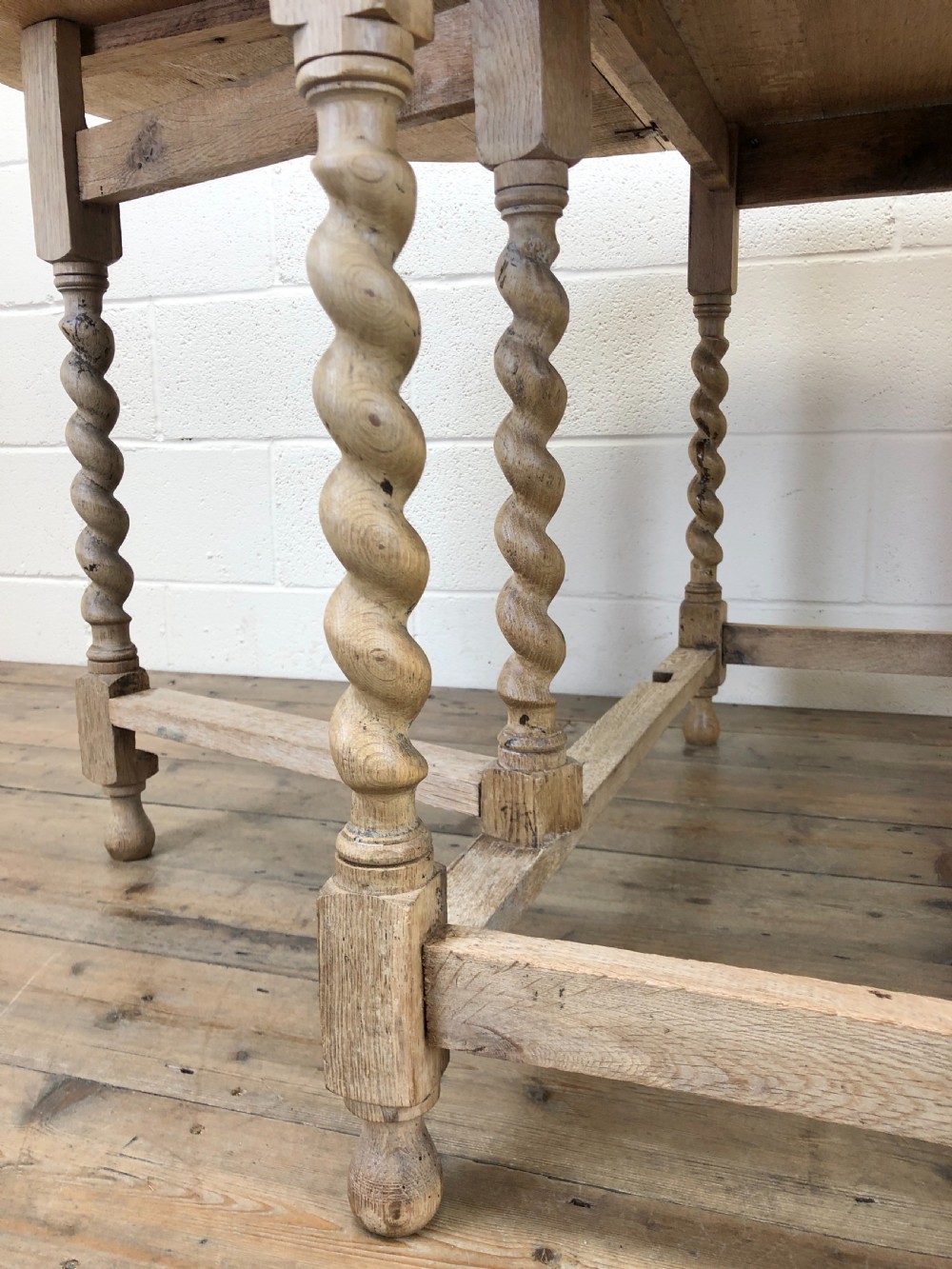Antique Pale Oak Gateleg Table with Drop Leaf View IV