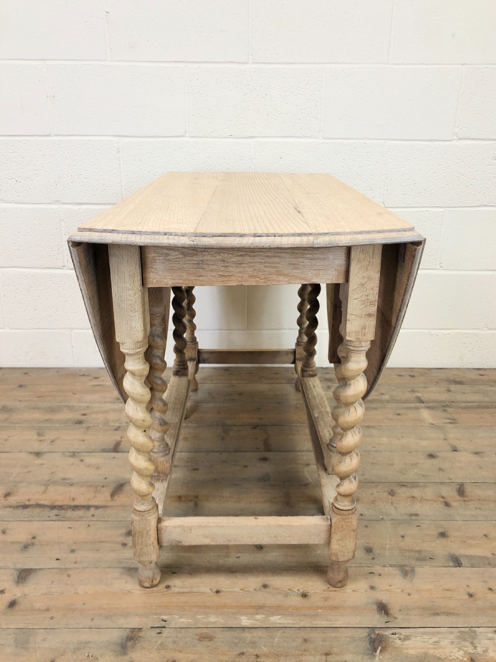 Antique Pale Oak Gateleg Table with Drop Leaf View VI