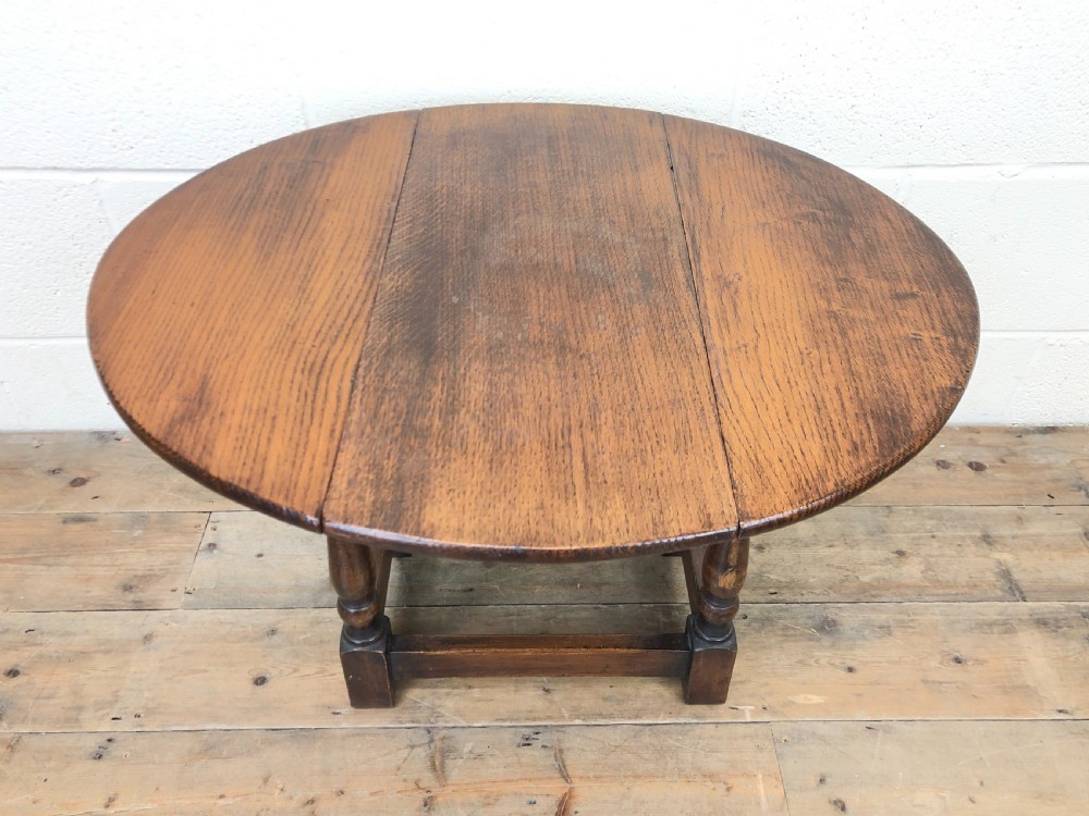 Small Antique Oak Drop Leaf Table View II