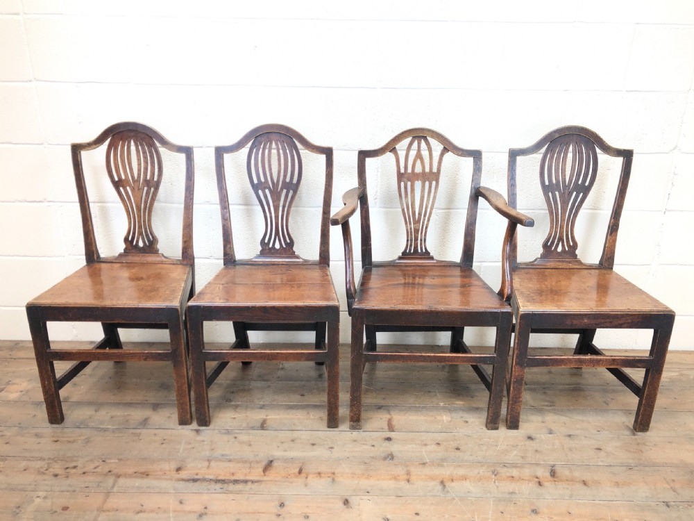 Set of Four 19th Century Welsh Oak Camel Back Farmhouse Chairs View II