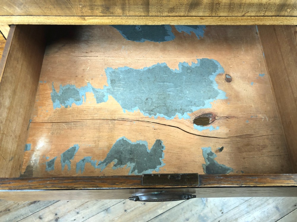 Antique Oak Chest of Drawers  View VI
