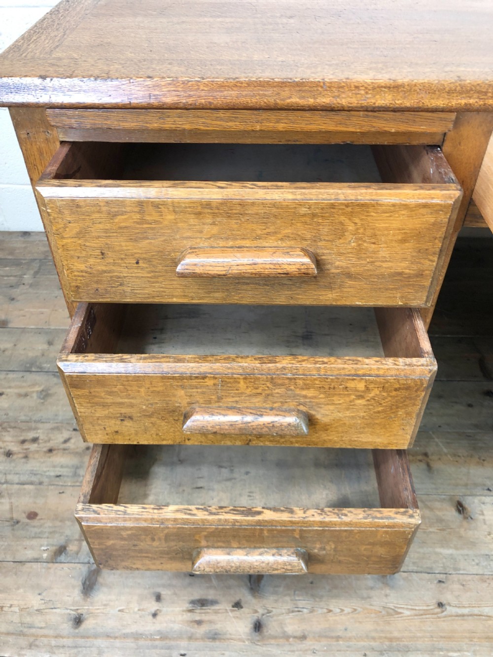 Early 20th Century Oak Desk with Six Drawers View IV
