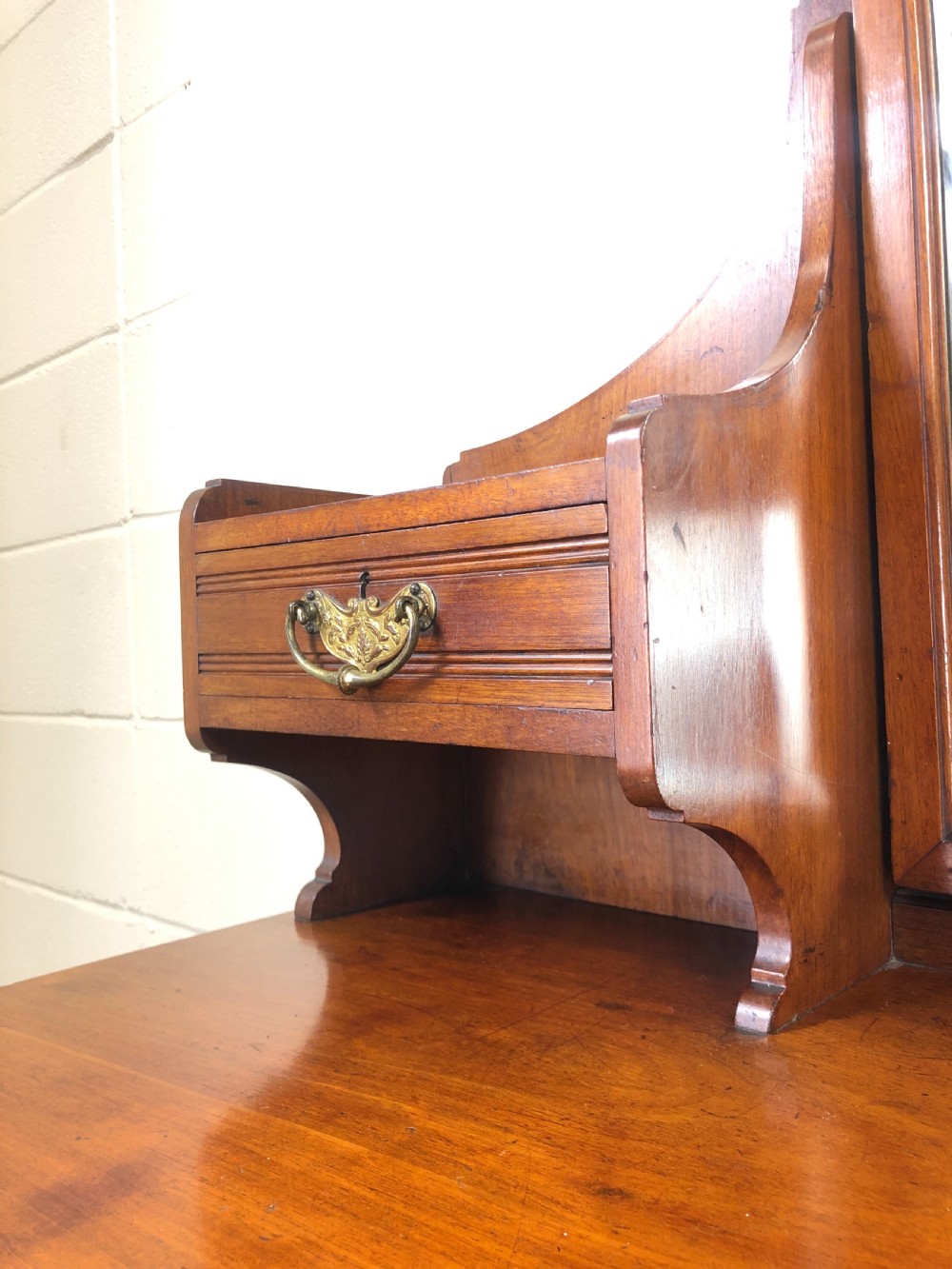 Antique Mirror Back Dressing Table View V