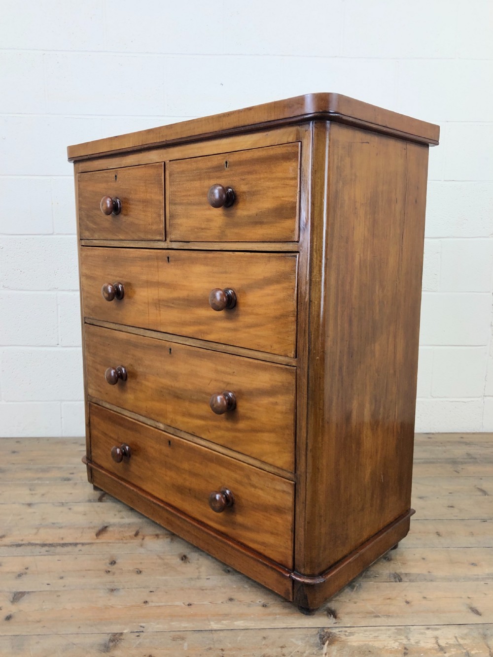 Victorian Mahogany Chest of Drawers View VIII