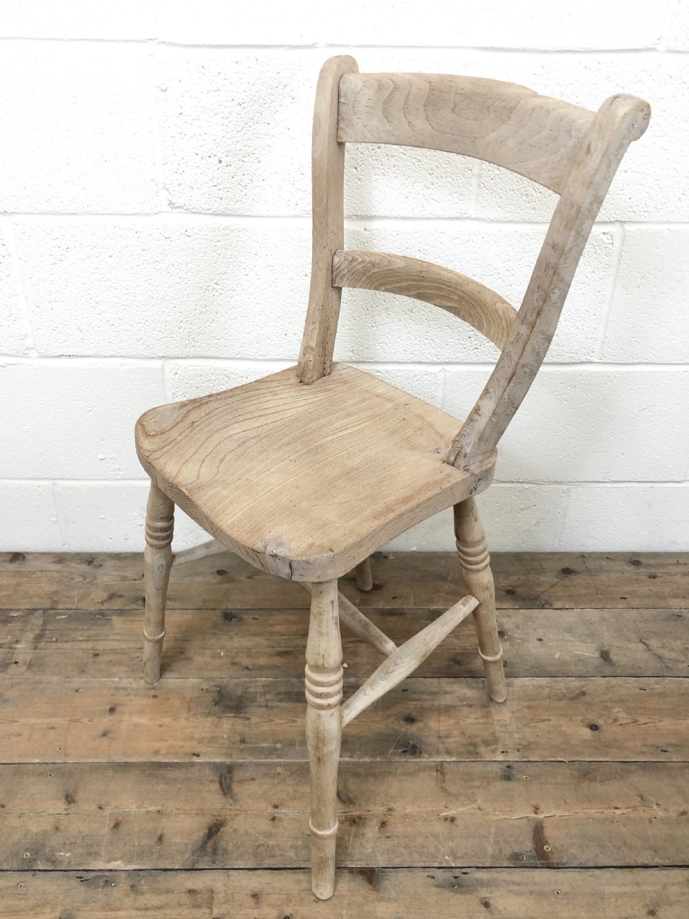 Set of Four Antique Farmhouse Chairs with Shaped Bar Backs View IV