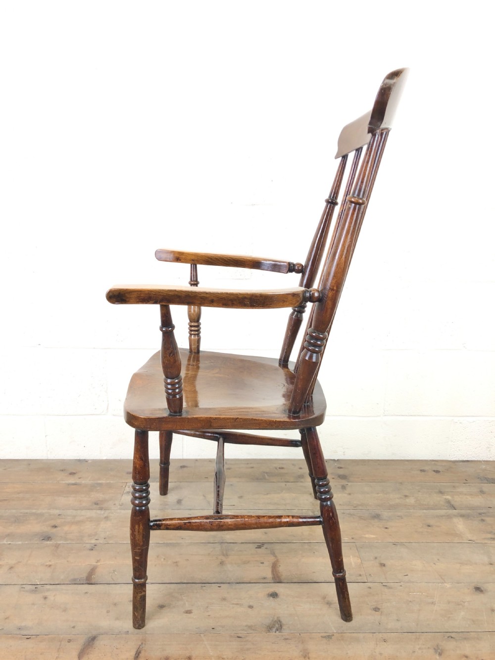 Early 20th Century Beech and Elm Elbow Chair View VII