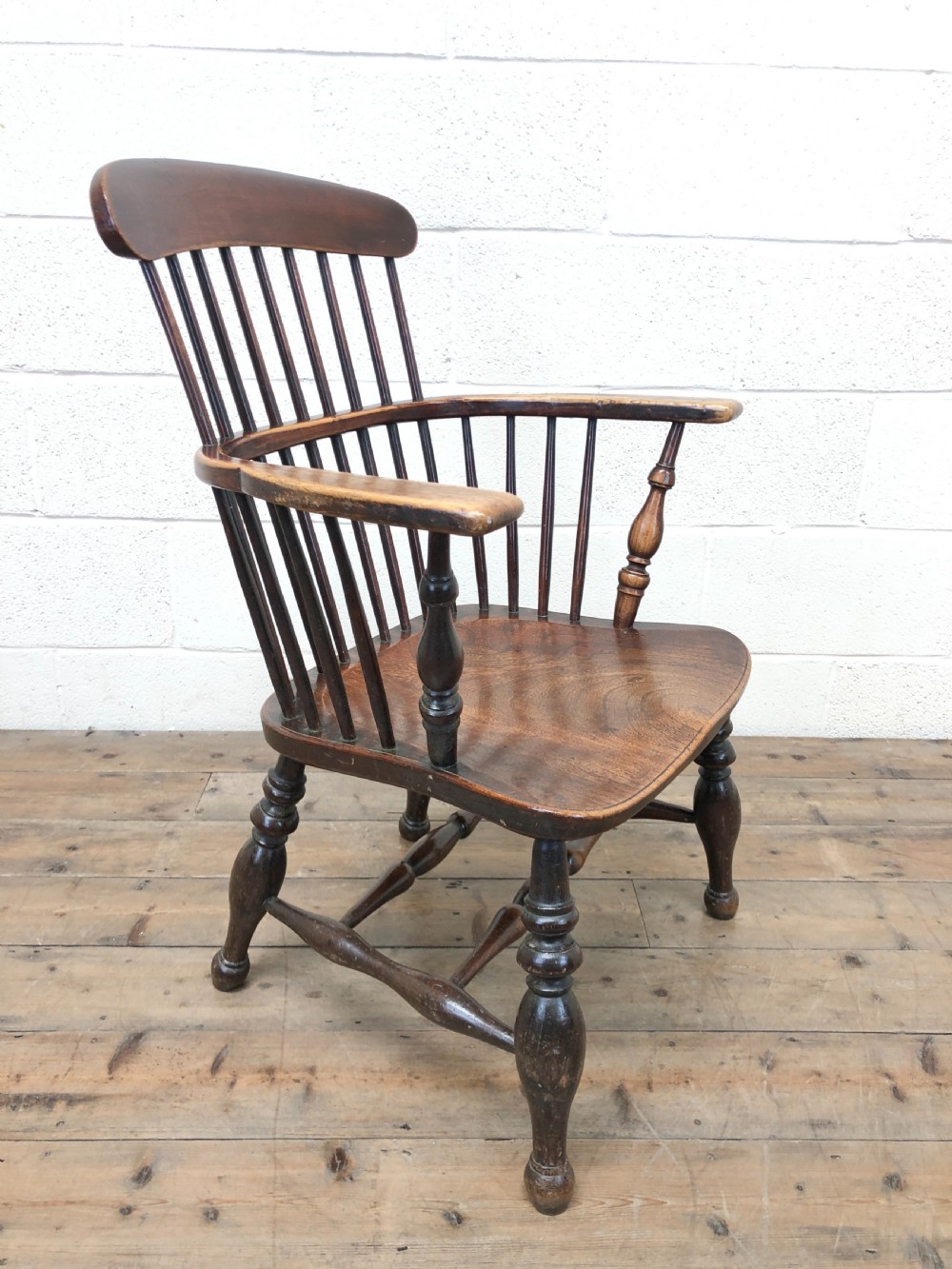 Antique Windsor Elbow Chair View VI