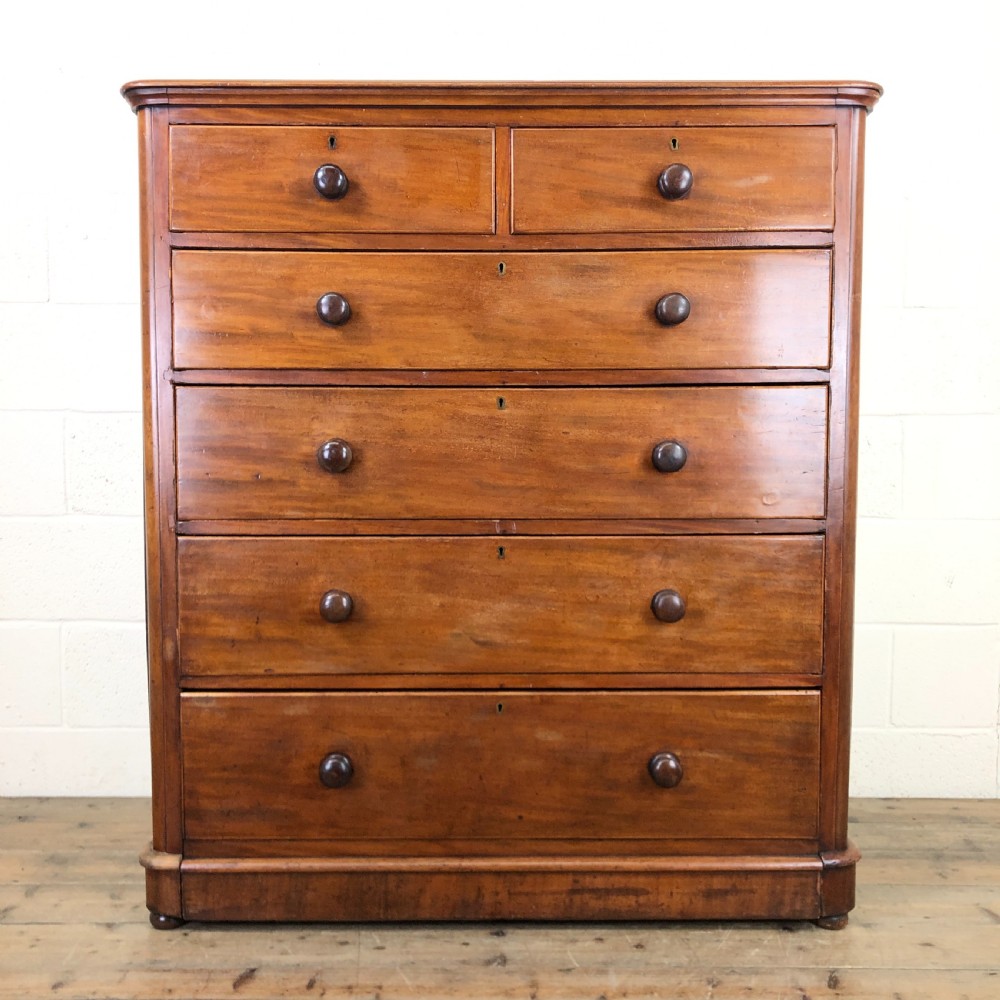 Antique Mahogany Bedroom Chest of Drawers