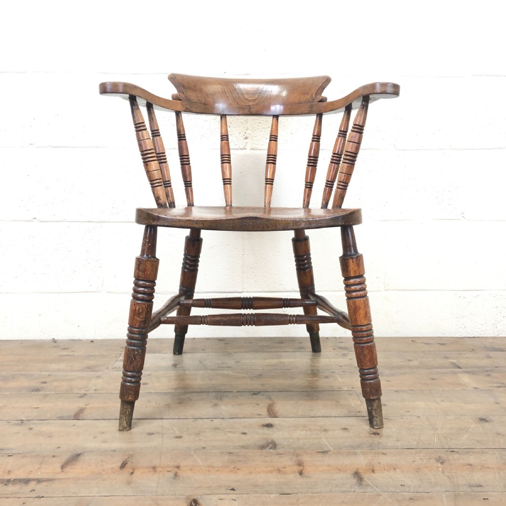 Antique Ash and Elm Smoker's Bow Chair
