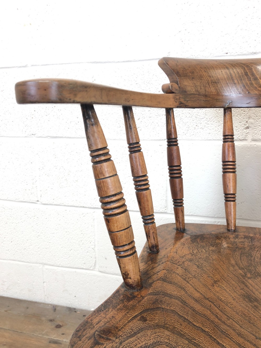 Antique Ash and Elm Smoker's Bow Chair View IV