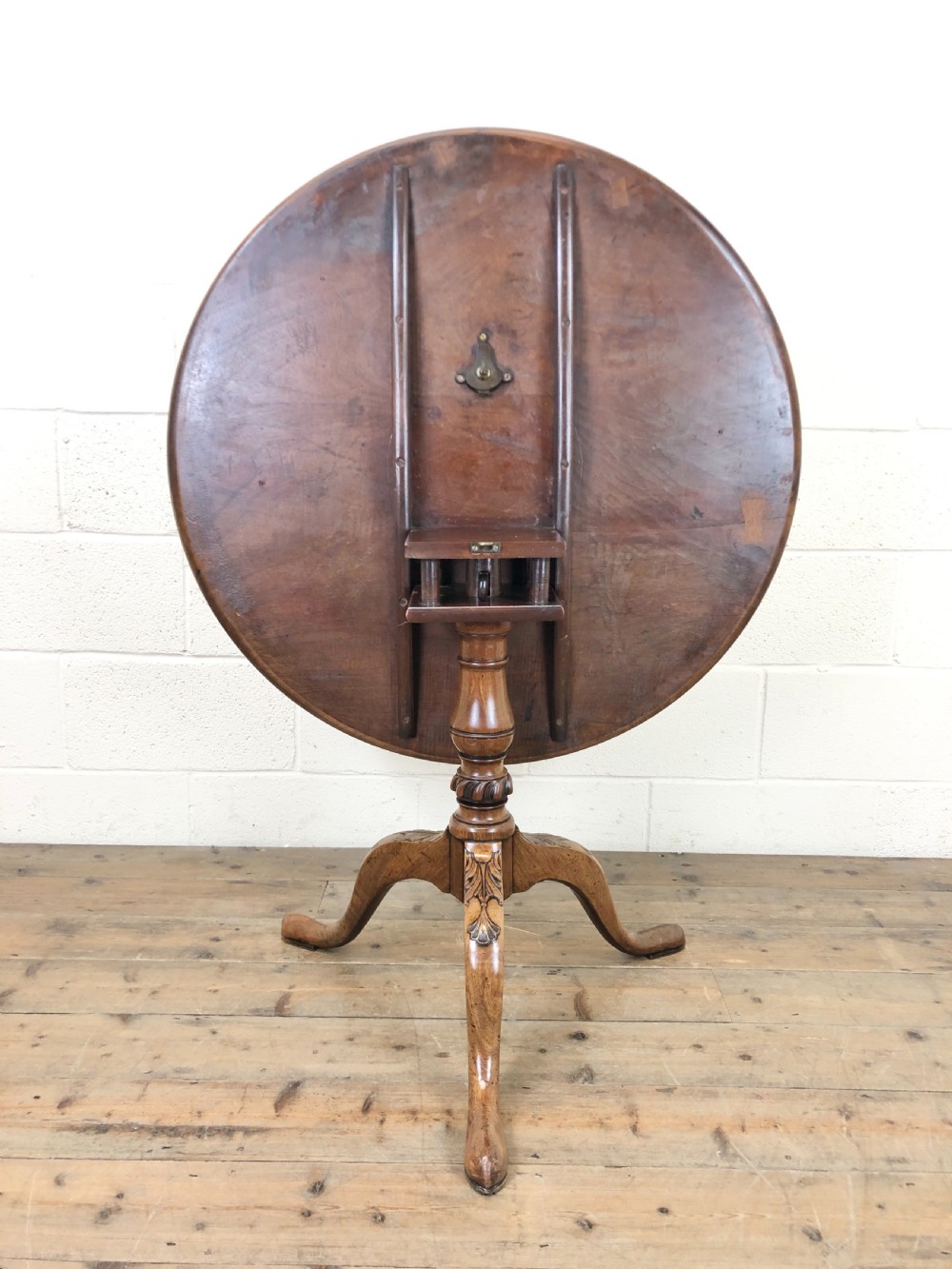 Georgian Mahogany Birdcage Pedestal Table  View V