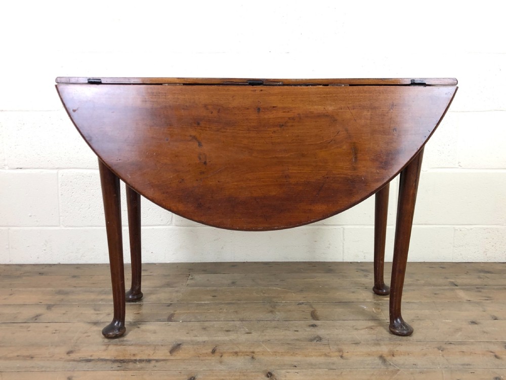 Early 19th Century Mahogany Table  View VI