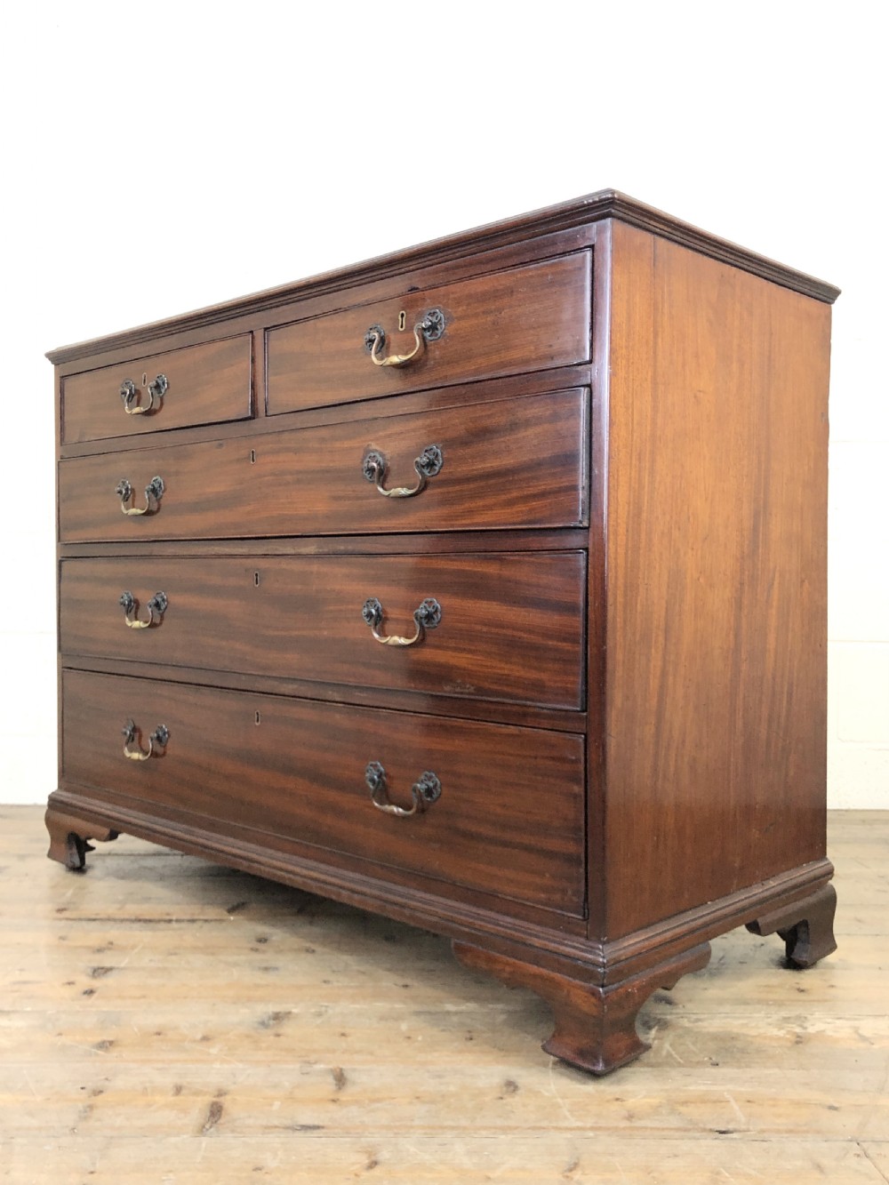 Mahogany Chest of Drawers on Bracket Feet View VI