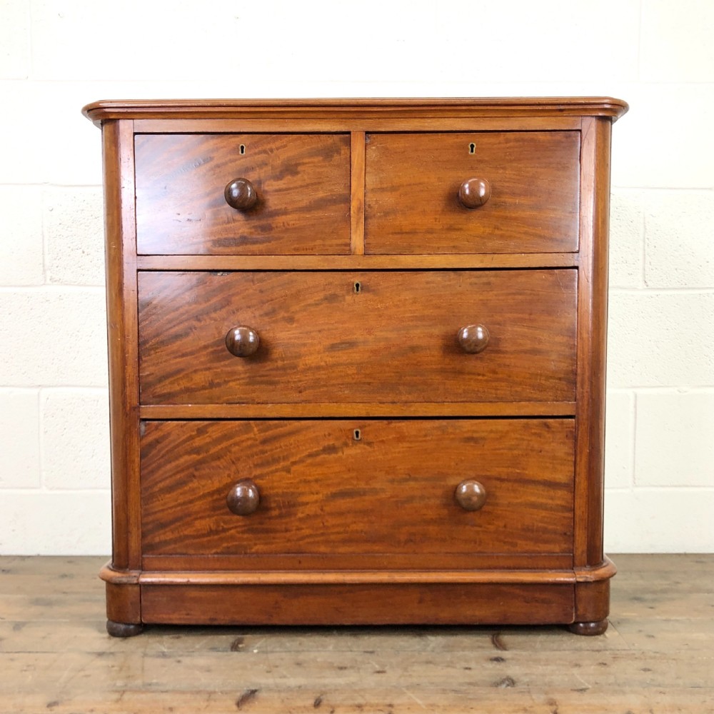 Antique Mahogany Chest of Drawers