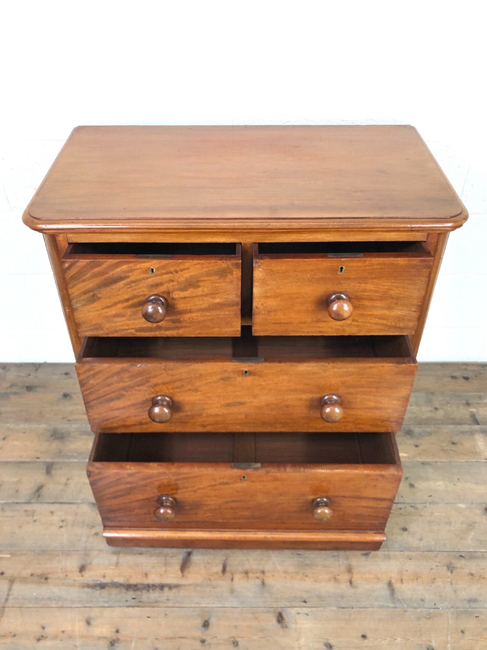 Antique Mahogany Chest of Drawers View III