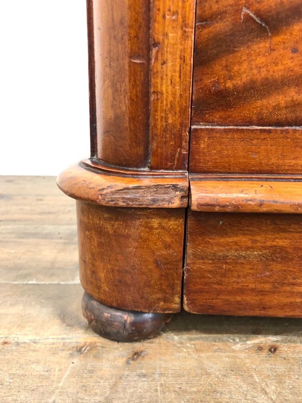 Antique Mahogany Chest of Drawers View IV