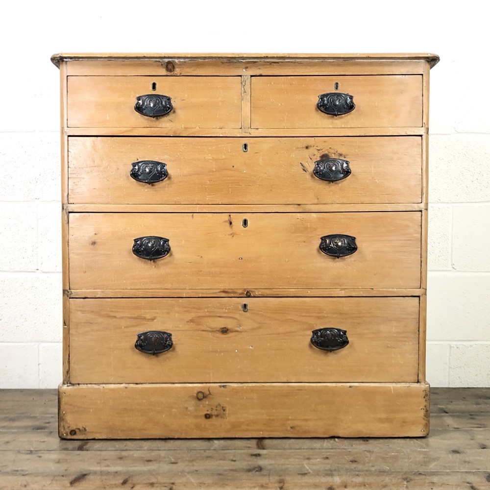 Antique Pine Chest of Drawers