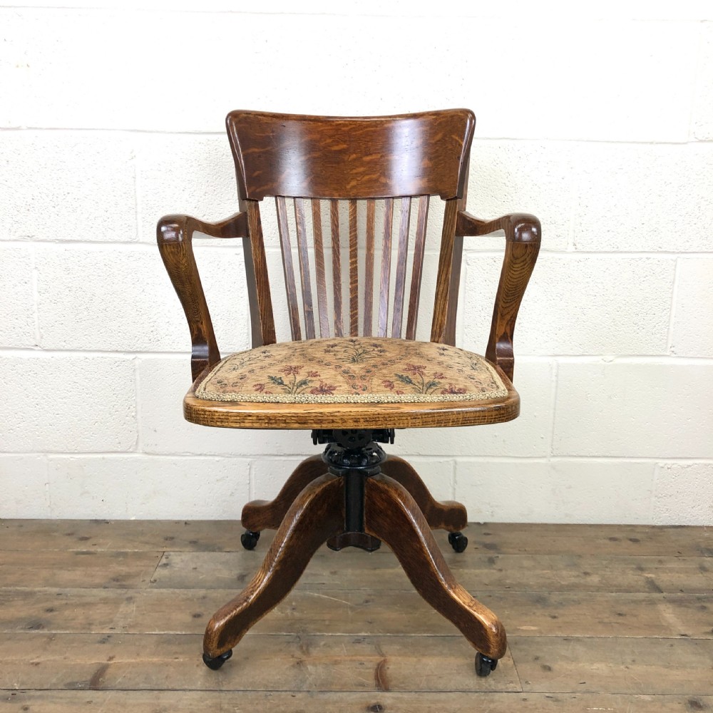 Early 20th Century Oak Captain’s Swivel Chair