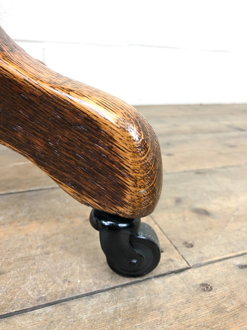 Early 20th Century Oak Captain’s Swivel Chair View IX