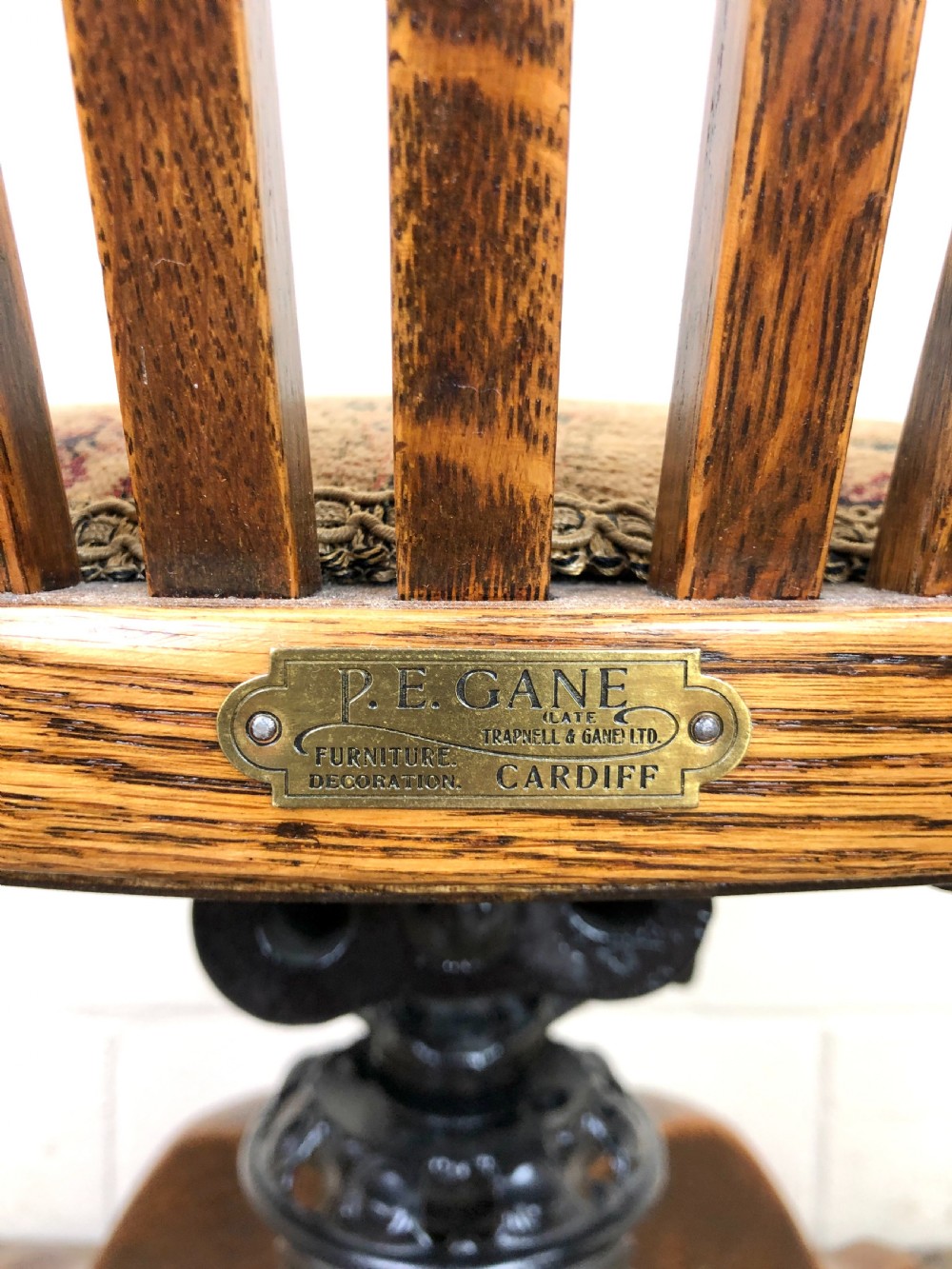 Early 20th Century Oak Captain’s Swivel Chair View XII