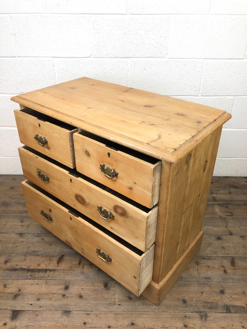 Small Victorian Antique Pine Chest of Drawers View IX