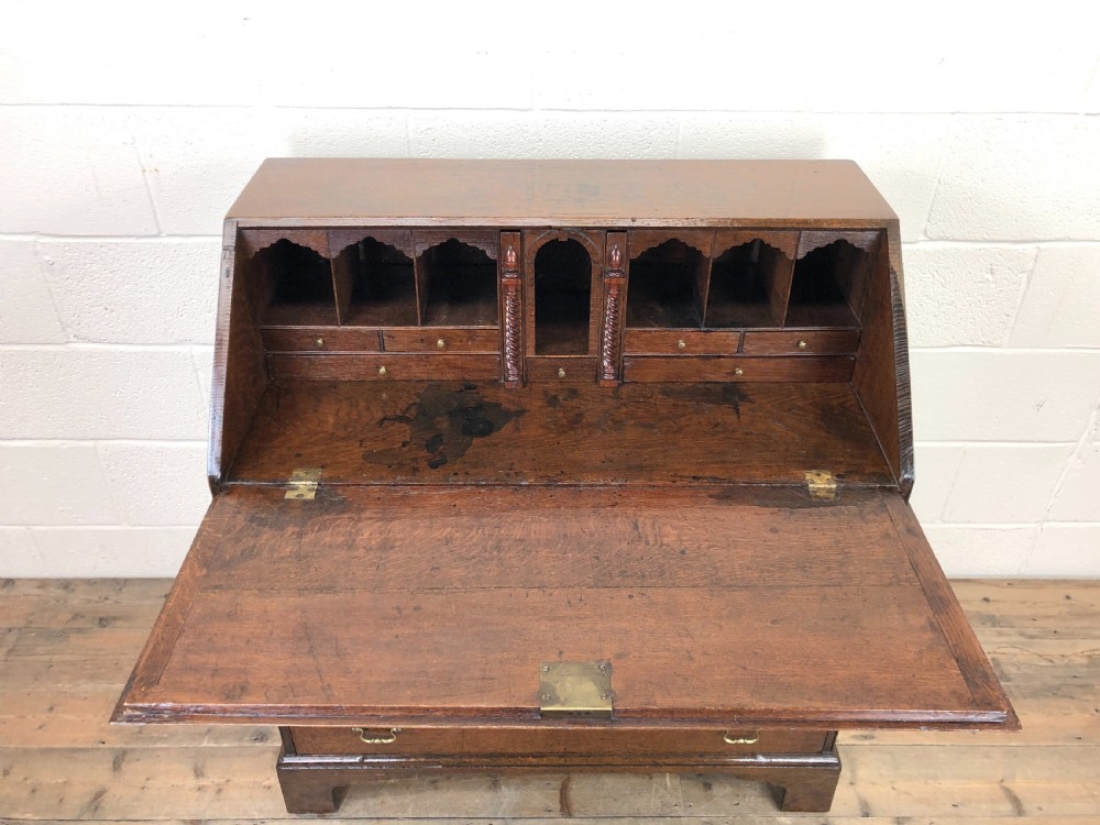 Early 19th Century Oak Fall Front Bureau View V
