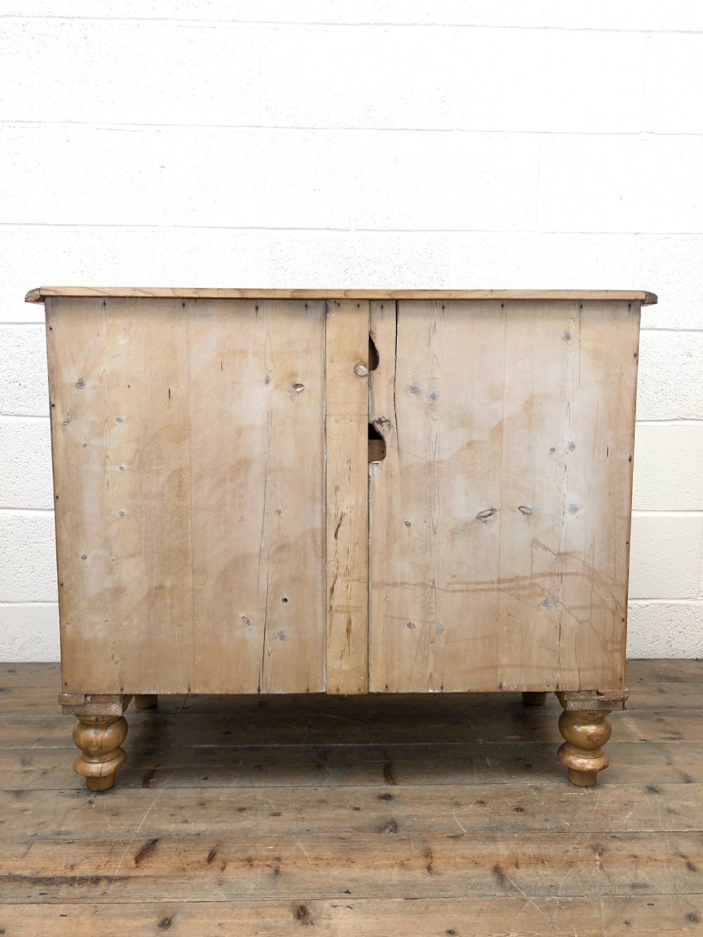 Antique Straight Front Pine Chest of Drawers View VIII