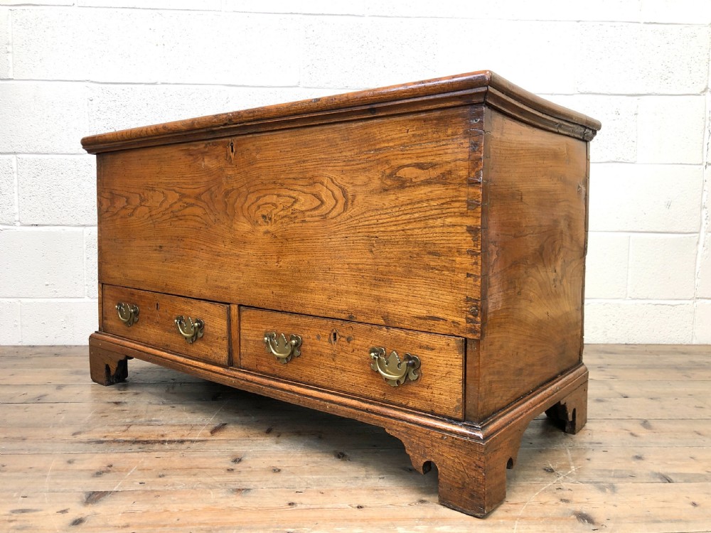 18th Century Elm Mule Chest with Hinged Top View X